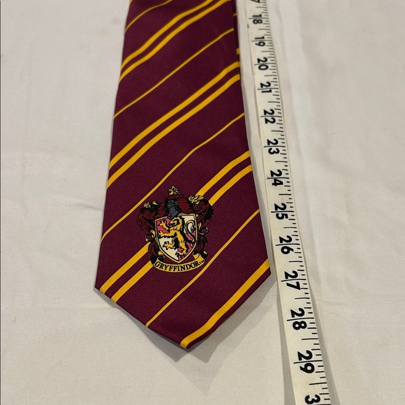 Harry Potter Griffindor Burgundy and Gold Striped Tie Adult Cosplay Costume - Picture 5 of 16